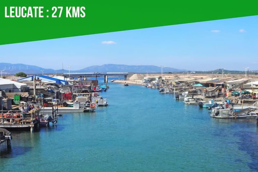 Le Carrousel - Apt Vue Mer - Plage A 10 M - Clim - Wifi Canet-en-Roussillon Exterior foto